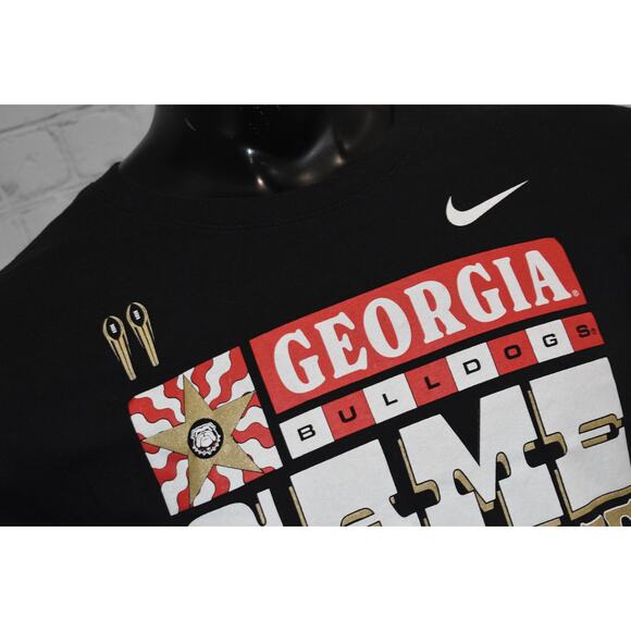 Nike T-Shirt UGA Bulldogs Mens XL University Georgia DAWGS National Champs - Picture 4 of 8